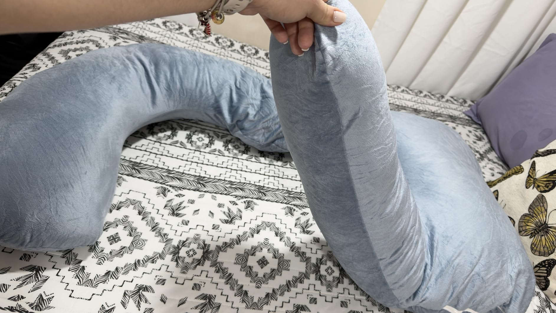 Chilling Home Pregnancy Pillow, U Shaped Full Body Maternity Pillow 58 inch, Pregnant Women Must Haves Pregnancy Pillows for Sleeping with Removable Cover customer photo 2