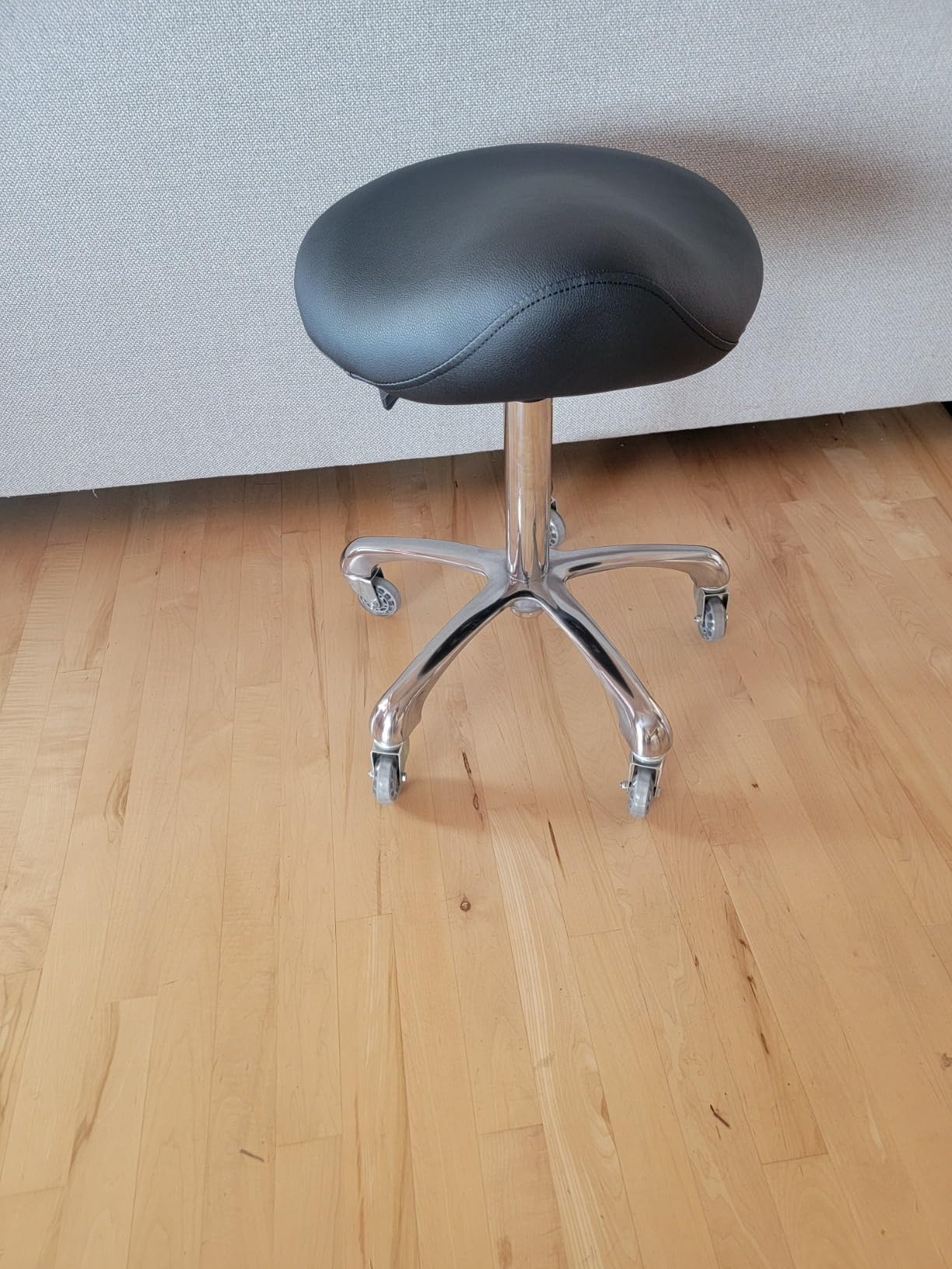 Professional Saddle Stool with Wheels Ergonomic Swivel Rolling Height Adjustable for Clinic Dentist Beauty Salon Tattoo Home Office (Black) customer photo 1