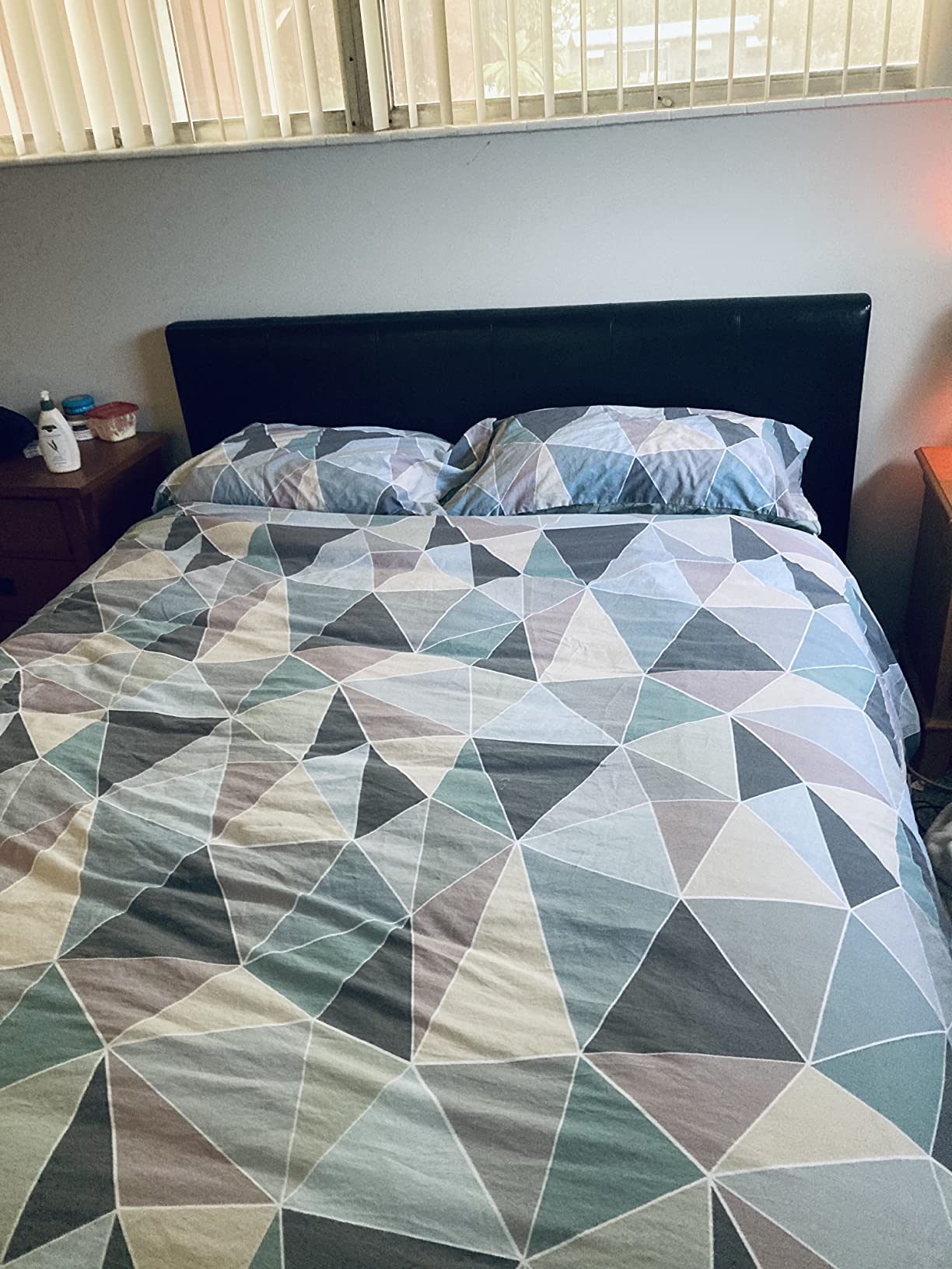 DWR 100% Cotton All-Season Weight Down Alternative Comforter, Queen (88x88) | 100% cotton cover and moisture-wicking fill deliver soft all-season comfort; box quilting and 4 corner tabs keep it secure. customer photo 1