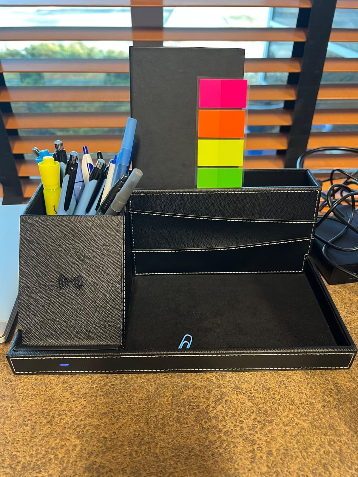 Fast Wireless Charging Station with Desk Organizer (Black) customer photo 1