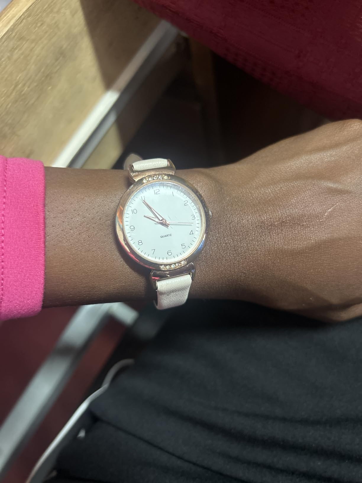 NUOVO Women's Silicone Sports Watch - Crystal Accented Leather Strap Analog Display customer photo 2