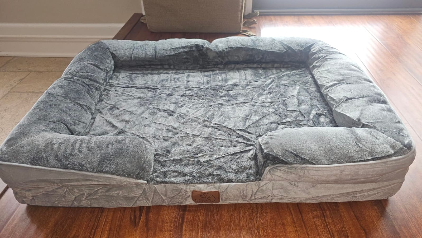 Bedsure Orthopedic Dog Beds Large Sized Dog - Washable Large Dog Cat Bed Waterproof, Comfort Dogs Couch Sofa with Washable Removable Cover, Pet Bed with Nonskid Bottom, Grey, 35