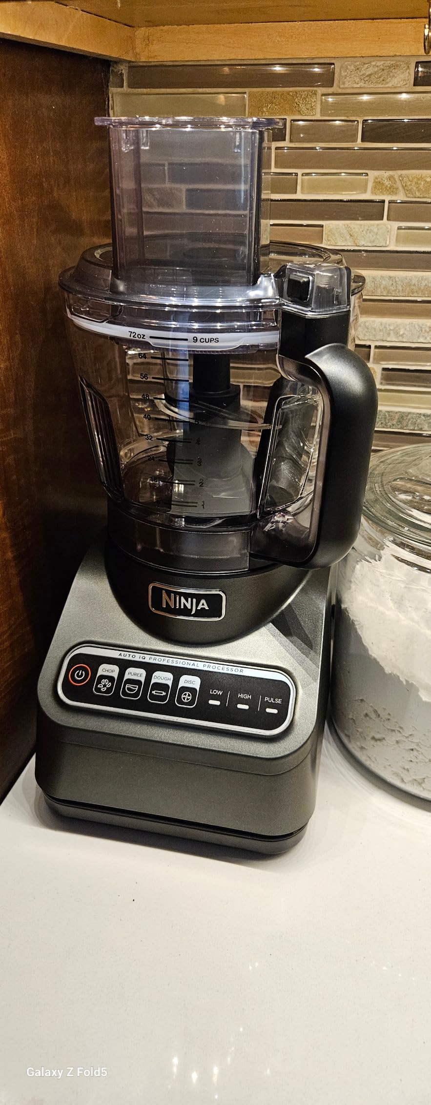 Ninja Food Processor, Professional Plus, 1000 Peak Watts, 4 Functions for Chopping, Slicing, Purees & Dough with 9-Cup Processor Bowl, 3 Blades, Food Chute & Pusher, Grey, BN601 customer photo 1