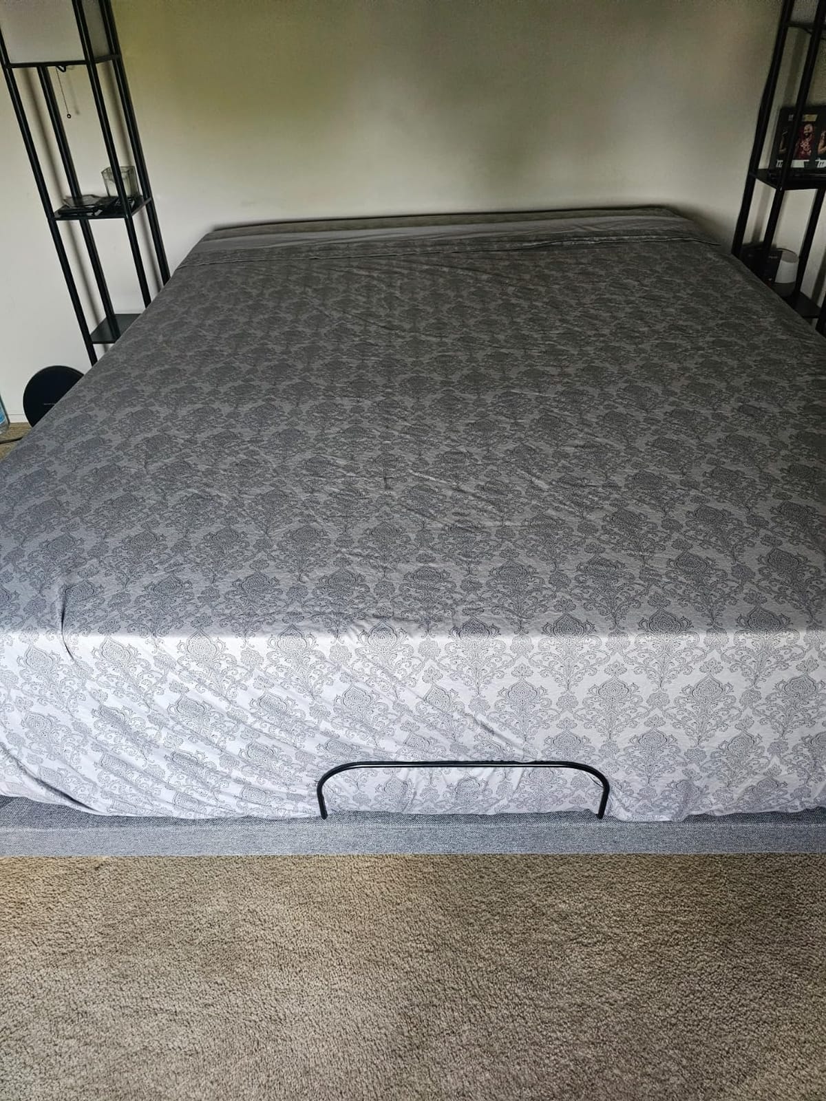 Best Choice Products Ergonomic Split King Size Adjustable Bed Frame, Electric Base w/Wireless Remote Control, Nightlight, Massager, 2 USB Ports customer photo 1