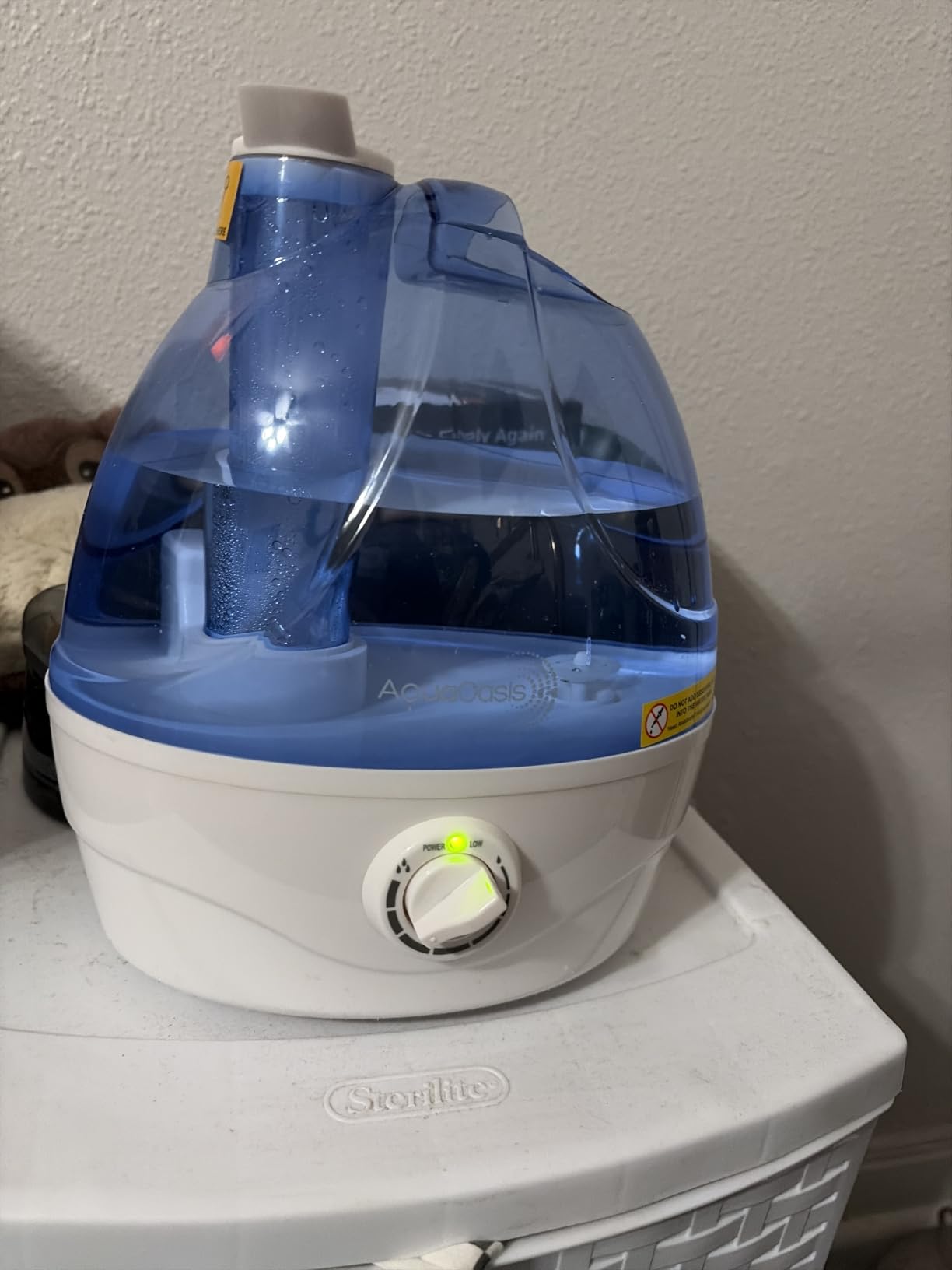 AquaOasis Cool Mist Humidifier (2.2L Water Tank) Quiet Ultrasonic Humidifiers for Bedroom & Large room - Adjustable -360 Rotation Nozzle, Auto-Shut Off, Humidifiers for Babies Nursery & Whole House customer photo 2