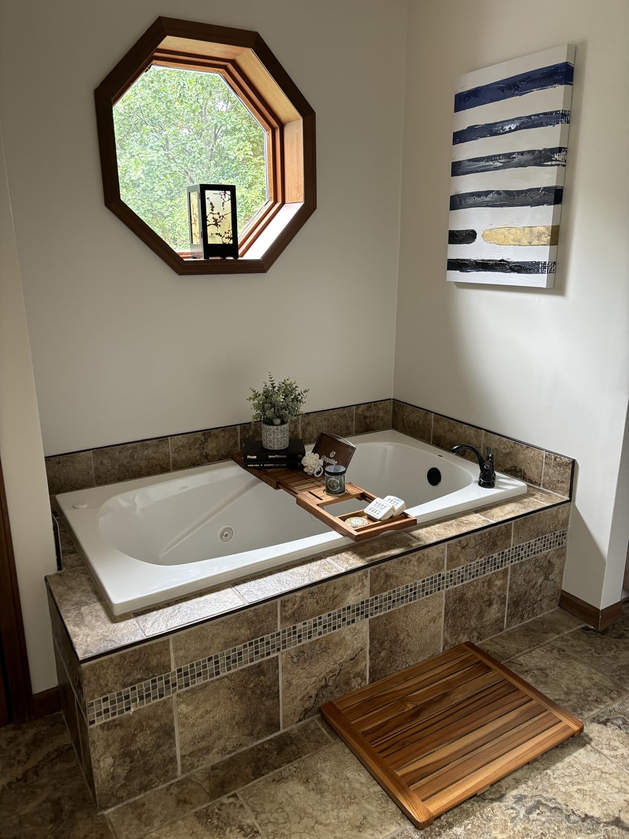 Utoplike Teak Bathtub Caddy, Expandable Bath Table Tray for Tub | Solid Wooden Bathtub Organizer with Book Tablet, Wine Glass Cup, Towel Holder, Adjustable customer photo 2