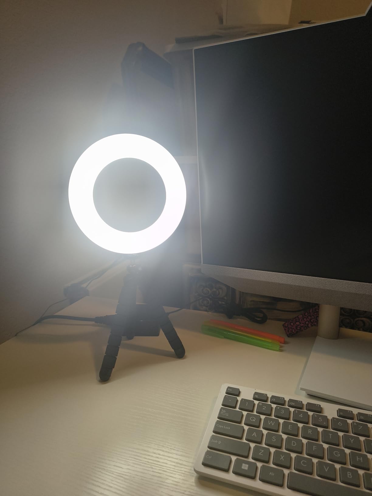Cyezcor Video Conference Lighting Kit, Ring Light for Monitor Clip On customer photo 2