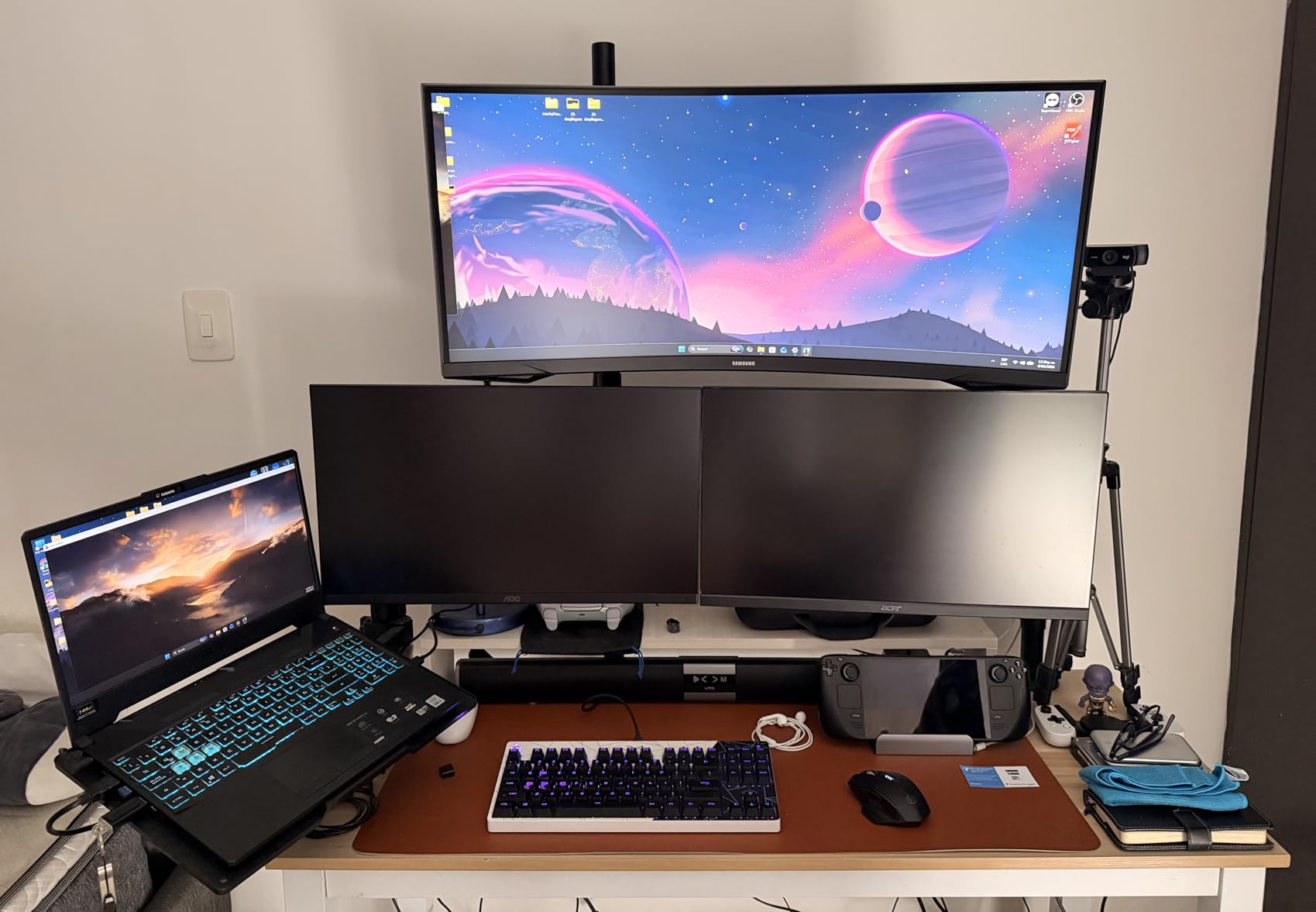 Samsung 34' Odyssey G5 Ultra-Wide Gaming Monitor with 1000R Curved Screen | 165Hz, 1ms, FreeSync Premium, WQHD (LC34G55TWWNXZA) customer photo 2