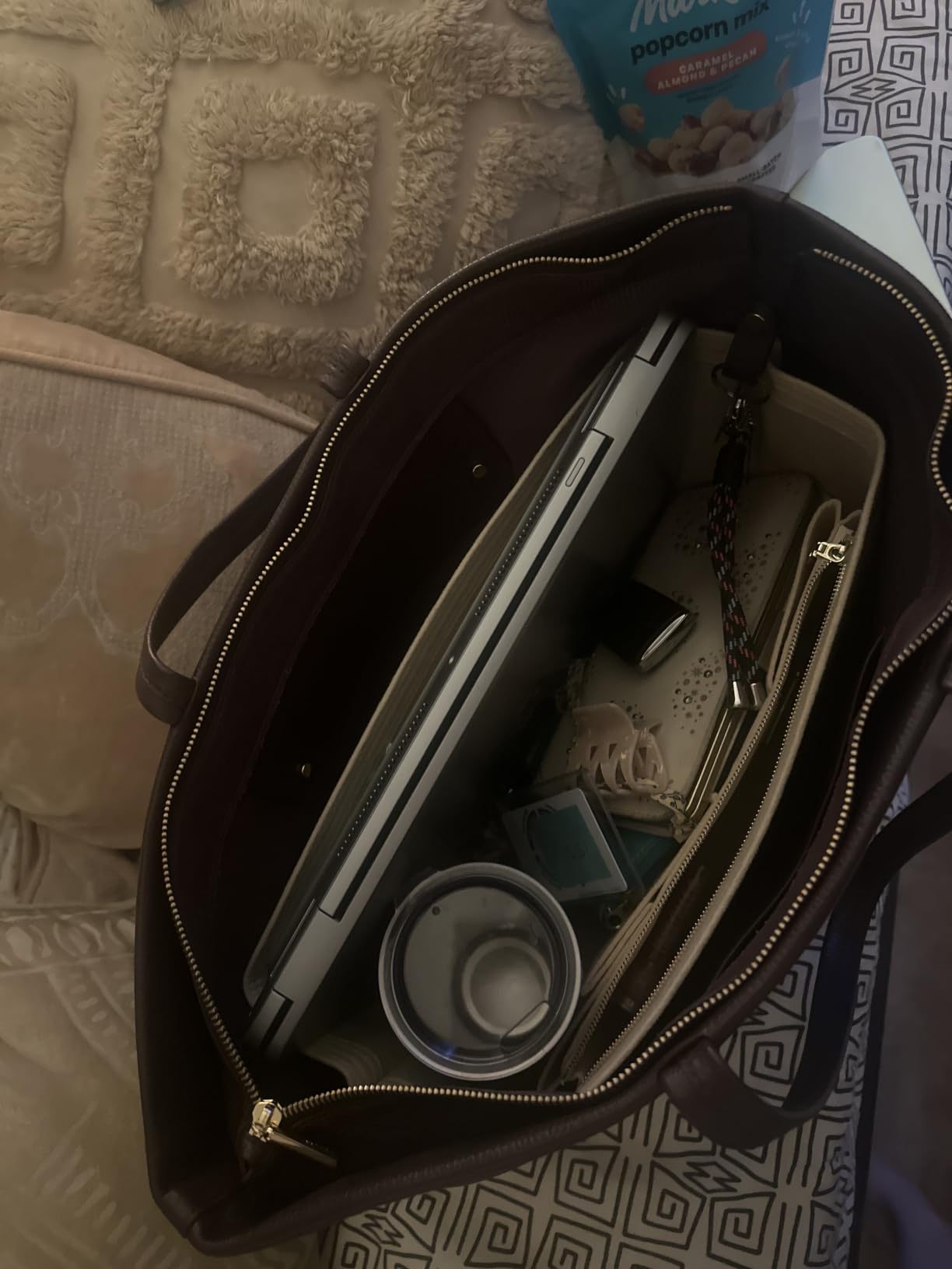 Purse Organizer Insert for Handbags & Base Shaper 2pc Set, Felt Neverfull MM Organizer Insert, Tote Bag Organizer with Zipper Pocket and Bottle Holder, Fit Speedy 30 Neverfull MM and More, Beige-L customer photo 1