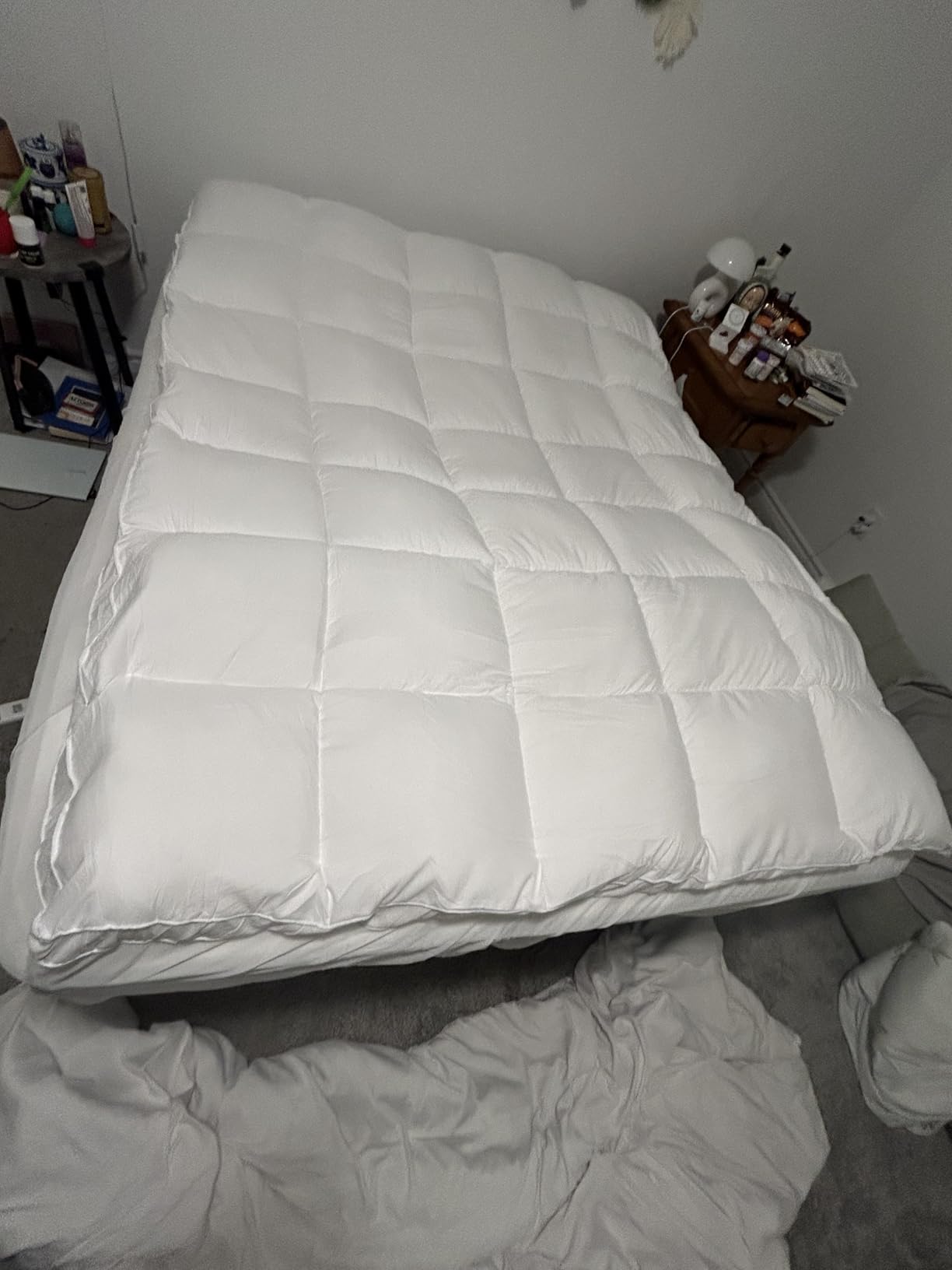 ELEMUSE Queen Mattress Topper, Extra Thick Pillow Top Mattress Pad Cover | Plush soft breathable bed topper for back pain relief, with elastic deep pocket and overfilled down alternative filling customer photo 1