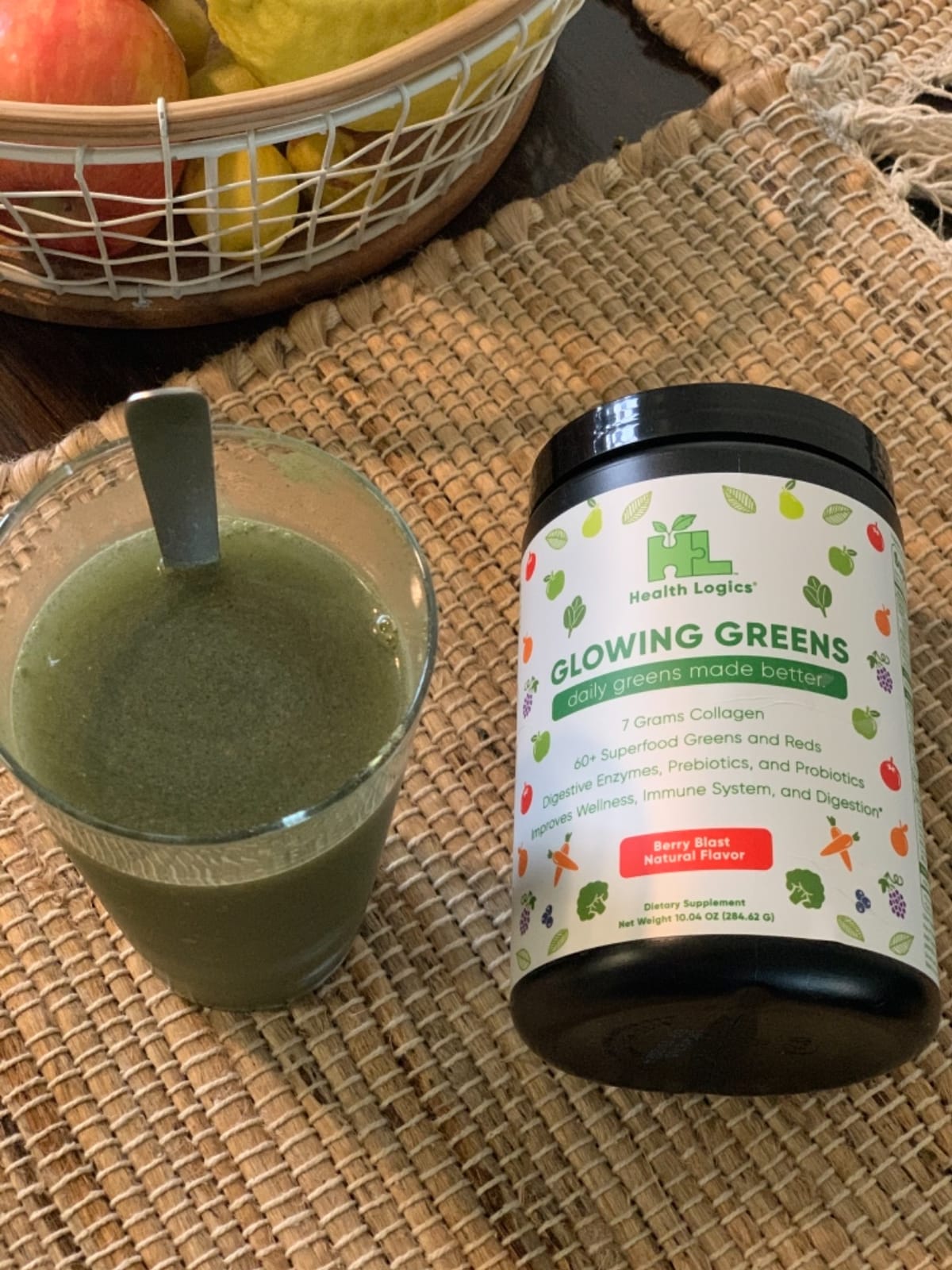 Health Logics Glowing Greens Superfood Powder with Collagen Peptides, Digestive Enzymes, Prebiotics and Probiotics - Antioxidant, Improve Wellness, Immune, Digestive and Gut Health Support customer photo 1