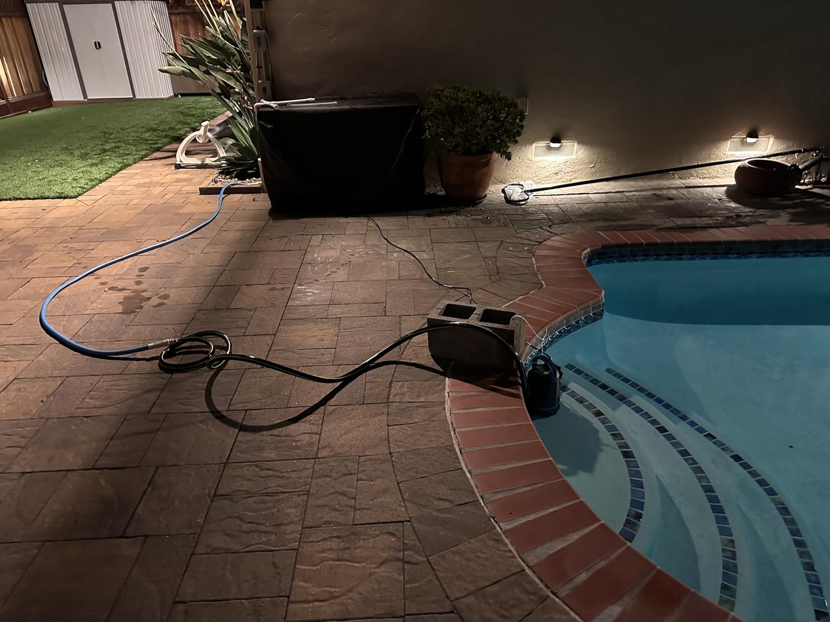 Kasa Outdoor Smart Plug, Smart Home Wi-Fi Outlet Timer, Max Load 15A/1875W, IP64 Weather Resistance, Compatible with Alexa, Google Home & SmartThings, No Hub Required, ETL Certified(KP401) customer photo 1