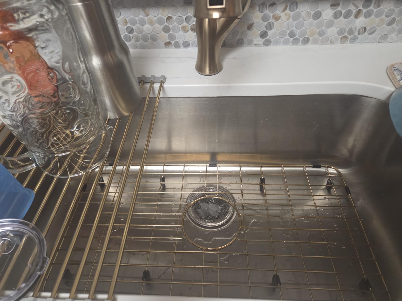 Delta Ophelia Brushed Nickel Kitchen Faucet with Pull Down Sprayer, Modern Single Hole Kitchen Sink Faucet, Single Handle, SpotShield Stainless 19888Z-SP-DST customer photo 1