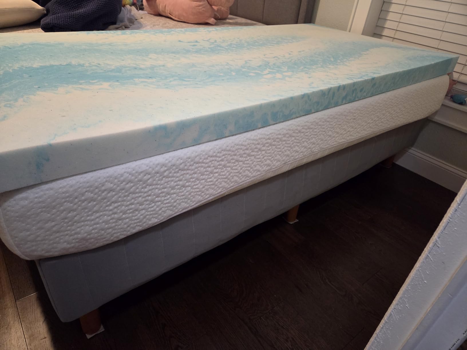 EGO 3 Inch Queen Mattress Topper Gel Memory Foam for Pressure Relief | Cooling Gel Infused, Ventilated Design Bed Topper in a Box, CertiPUR-US Certified, 80