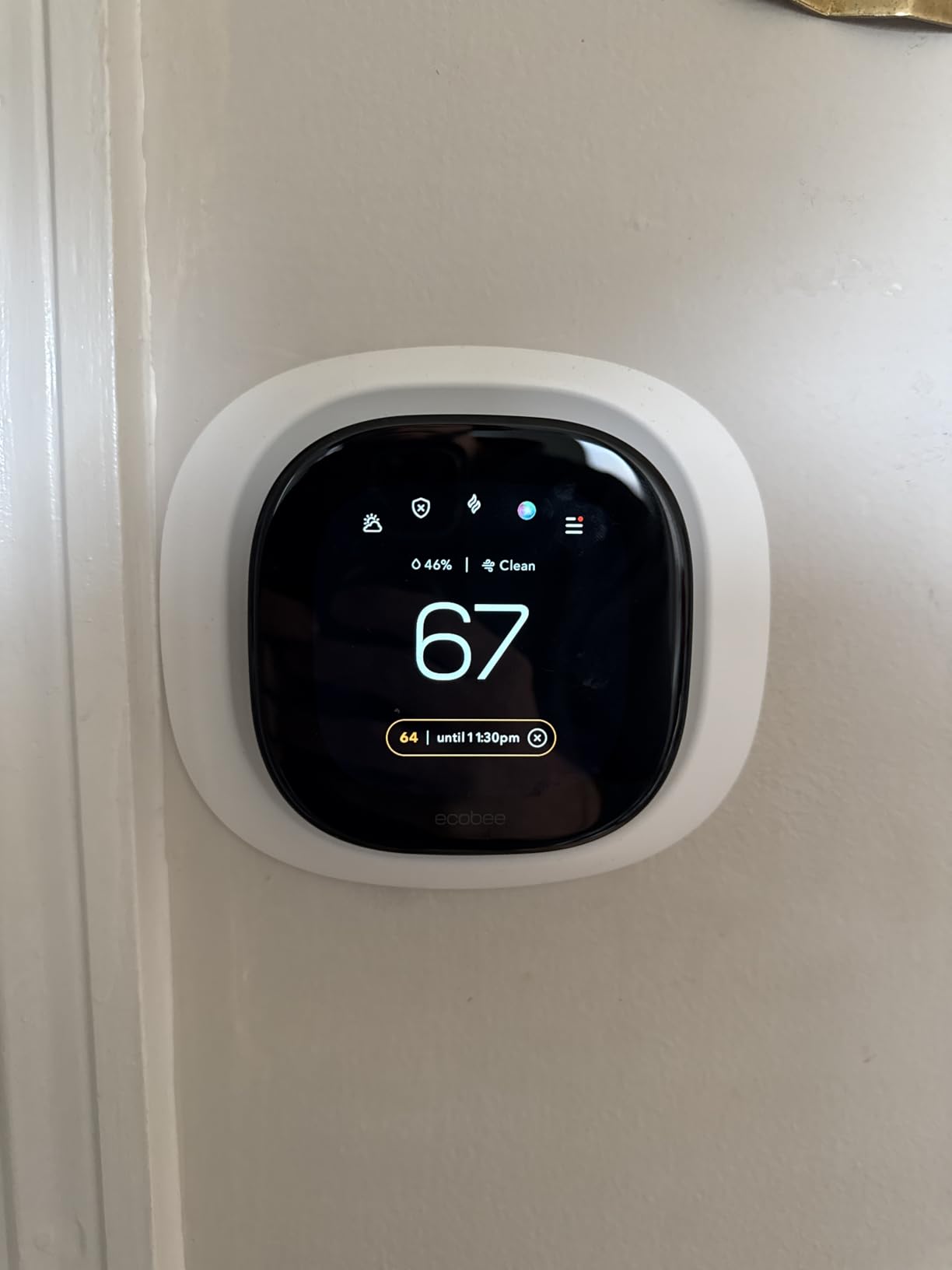 ecobee Smart Thermostat Premium - WiFi, Siri & Alexa Built-In, Smart Sensor | Air Quality Monitor customer photo 1