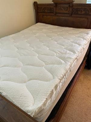 Sleep Innovations Cooling Comfort Gel Memory Foam Dual Layer Mattress Topper, 4 Inch, Full Size, Pillow Top Cover customer photo 1