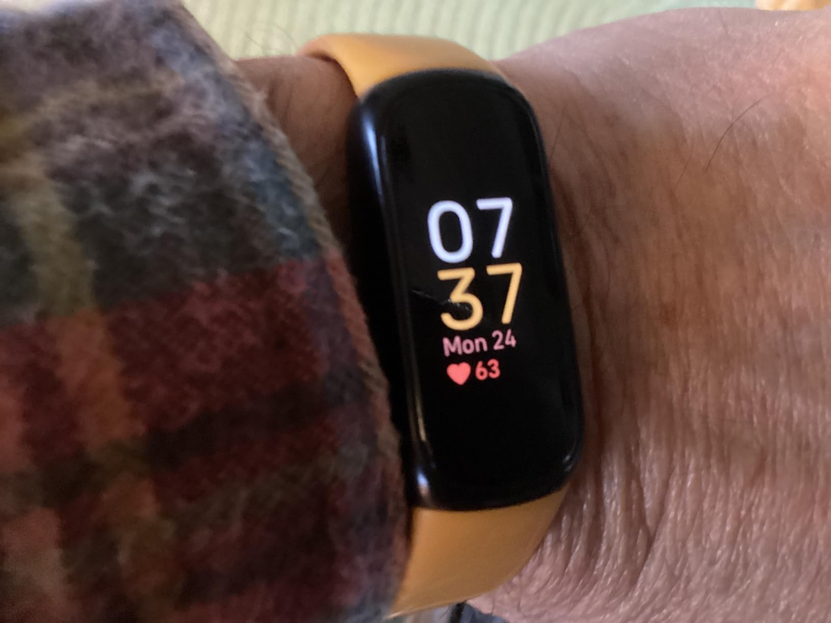 Google Fitbit Inspire 3 - Midnight Zen/Black - Stress Management, Sleep Tracking, 24/7 Heart Rate, 3-Month Google Health Premium Membership Included customer photo 2