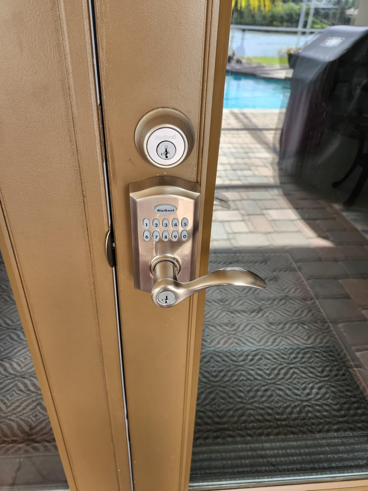 Kwikset SmartCode 260 Keyless Entry Electronic Keypad Deadbolt Door Lock | Satin Nickel, Auto-Lock, Custom User Codes, Advanced Security, Traditional customer photo 1