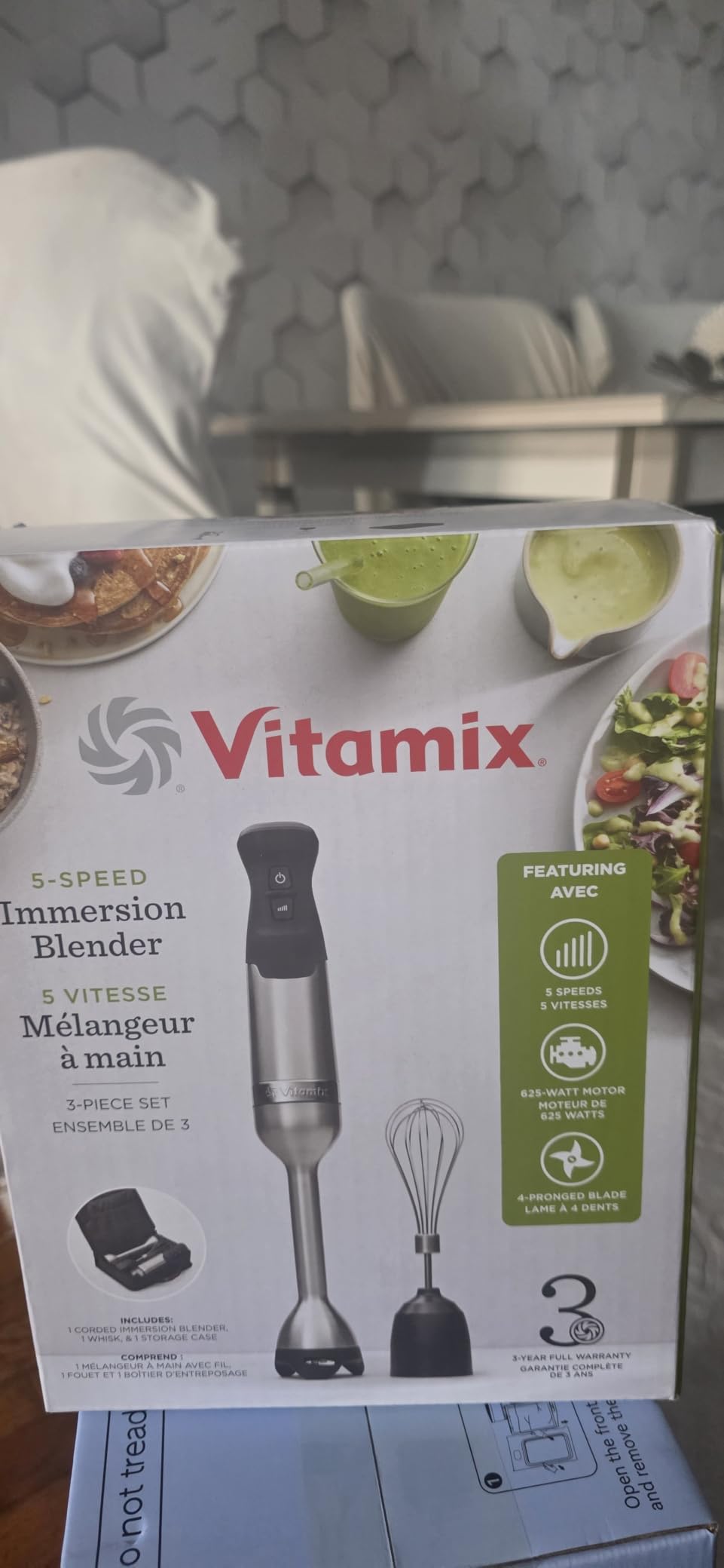 Vitamix 5-Speed Immersion Blender 3-Piece Bundle, Stainless Steel/Black | 5-Speed Control, One-handed Operation, Stainless Blades, Whisk & Storage Case Included, 5-Foot Cord, Blend in Any Container customer photo 2