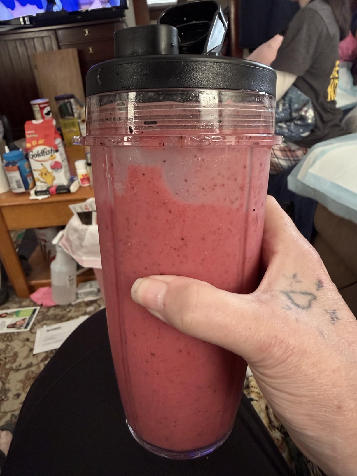 Ninja BN751 Professional Plus DUO Blender, 1400 Peak Watts, 3 Auto-IQ Programs for Smoothies, Frozen Drinks & Nutrient Extractions, 72-oz. Total Crushing Pitcher & (2) 24 oz. To-Go Cups, Black customer photo 1