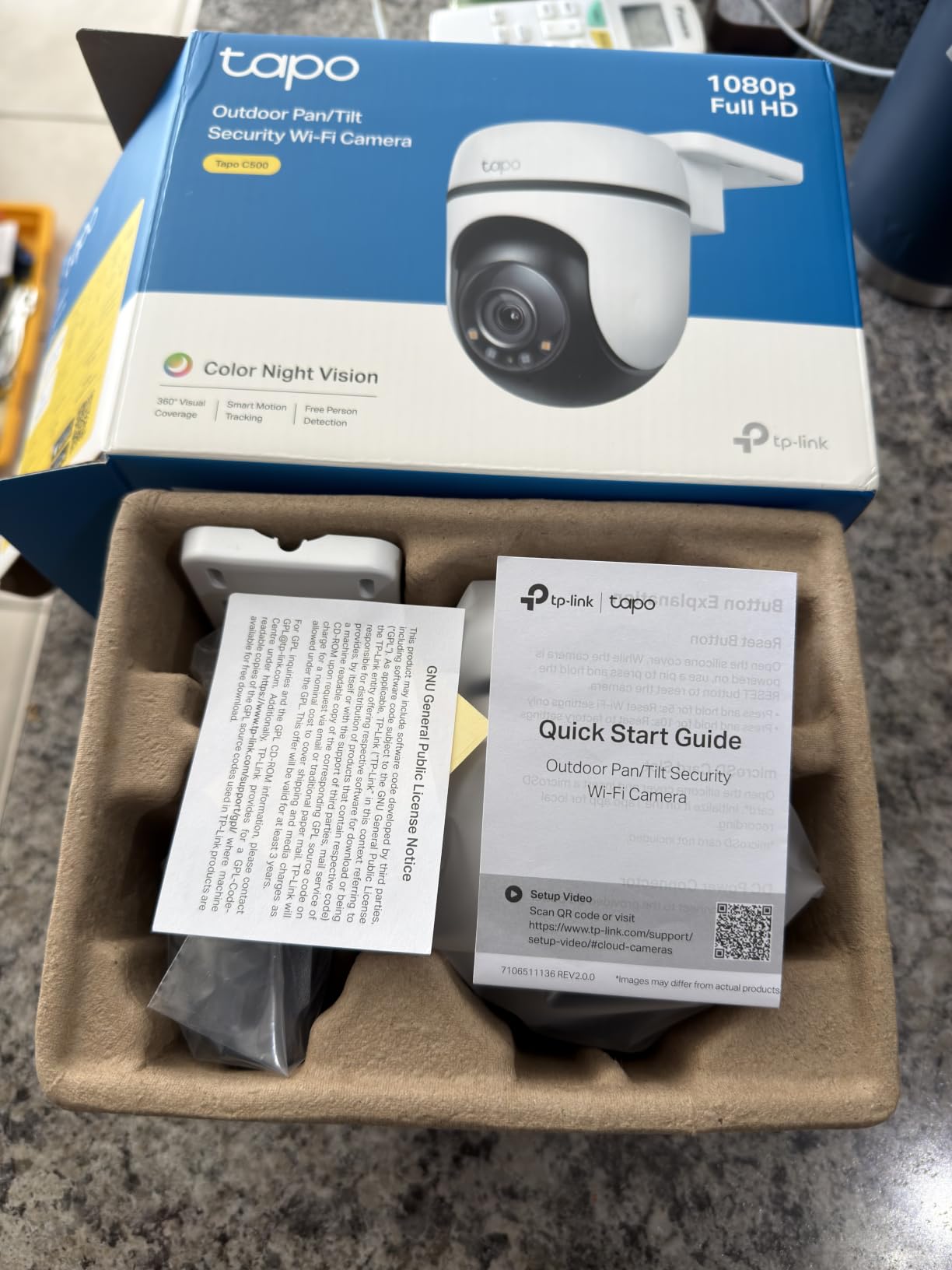 Tapo 1080P Outdoor Wired Pan/Tilt Security Wi-Fi Camera, 360 View, Motion Tracking, Works with Alexa & Google Home, Night Vision, Free AI Detection customer photo 1