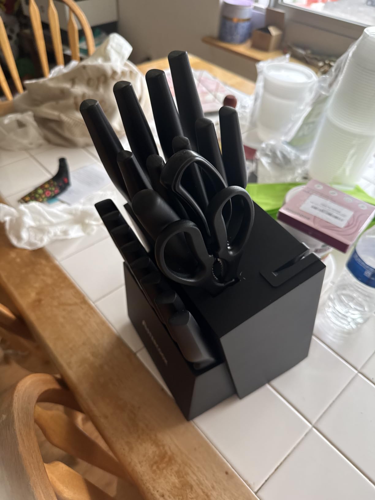 Knife Set, Astercook 21 Pieces Knife Sets for Kitchen with Block, Dishwasher Safe Kitchen Knife Set with Built-in Sharpener, German Stainless Steel Black Knife Block Set customer photo 1