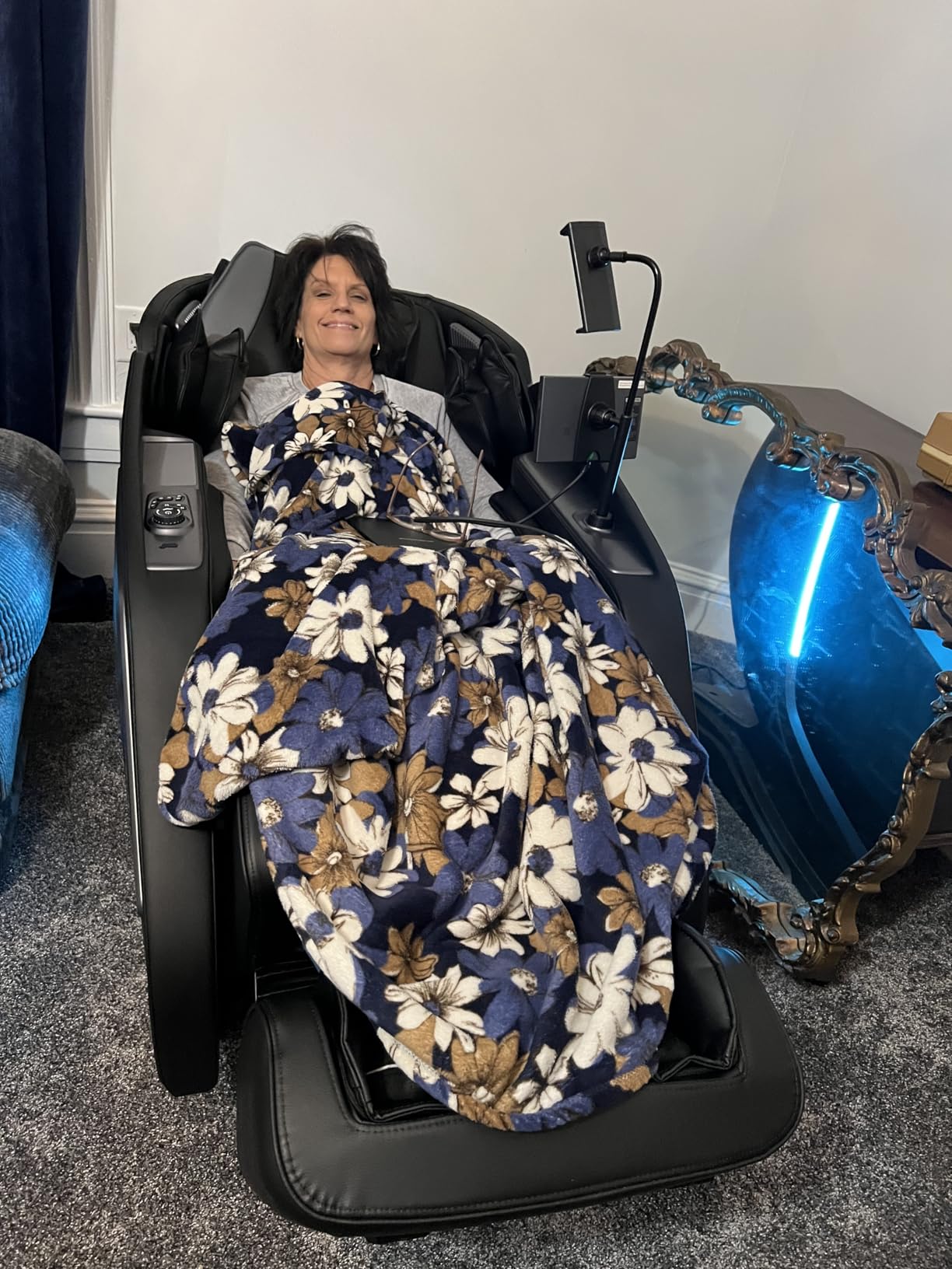 4D Massage Chair Full Body Zero Gravity Recliner, 55