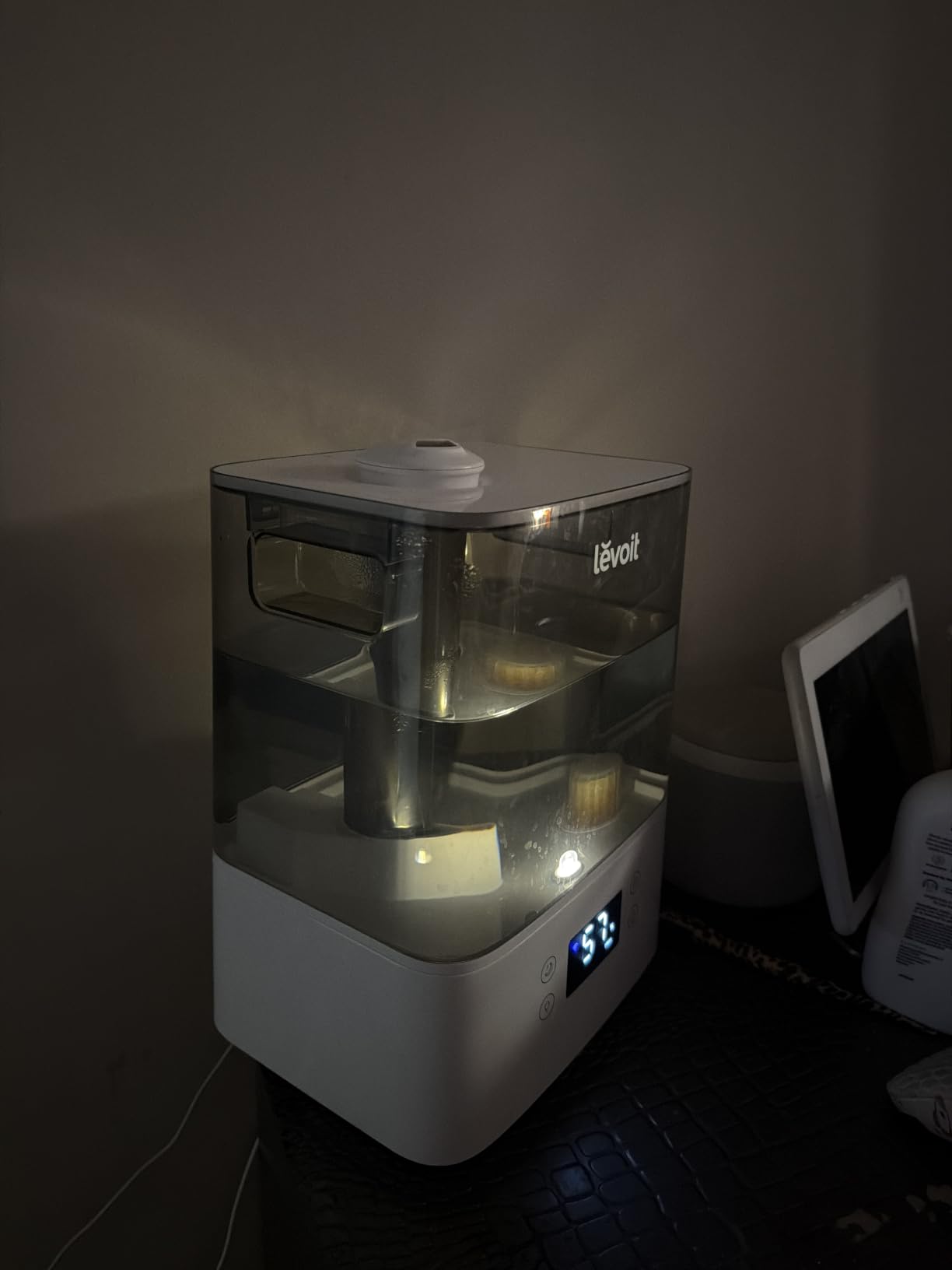 Levoit 6L Smart Warm and Cool Mist Humidifiers for Home Bedroom, 60H | Auto Customized Humidity for Large room, Schedule, Easy Top Fill, Essential Oil Diffuser, Whisper-Quiet, Handle, Black customer photo 1