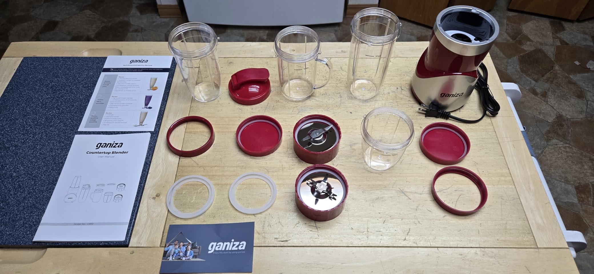 Ganiza Smoothie Blender, 900W Blenders for Shakes and Smoothies, 15-Piece Personal Blender and Grinder Combo, 4 BPA-Free Portable Cups customer photo 2