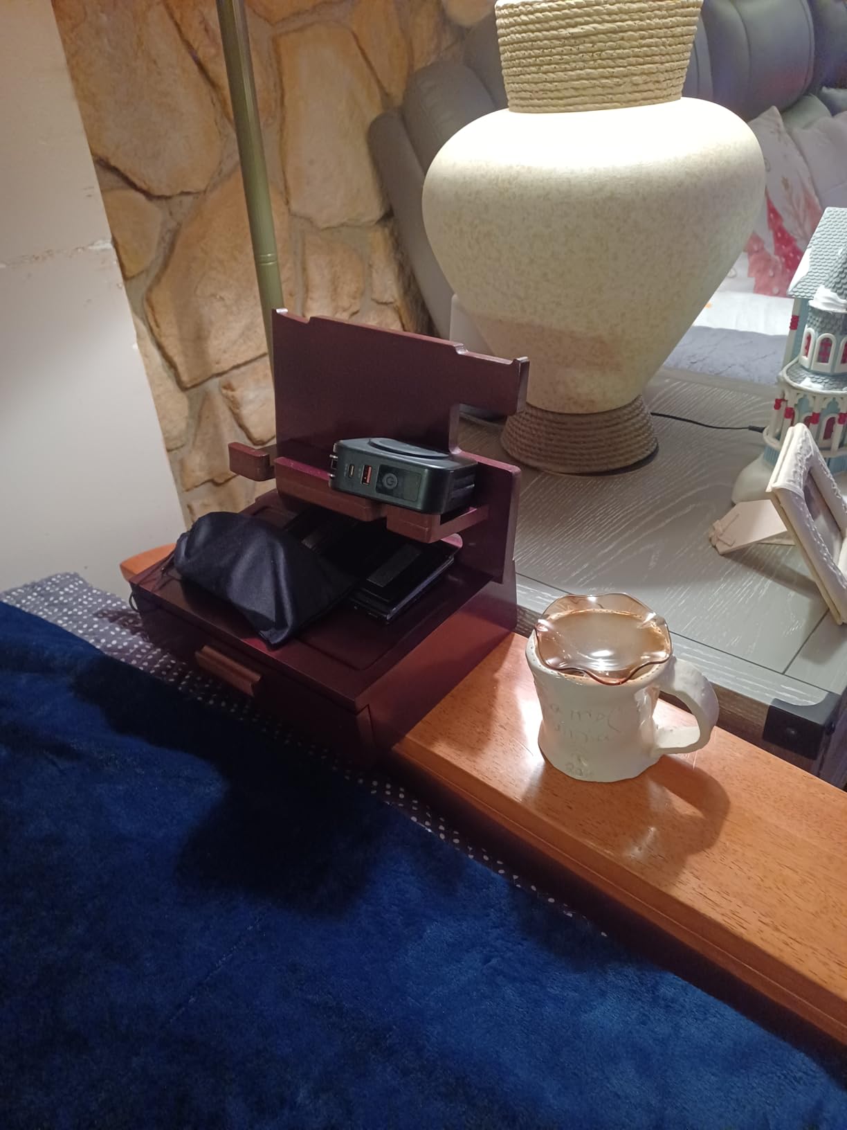 VEIYAILU Nightstand Organizer Wood Phone Docking Station (Walnut) customer photo 2