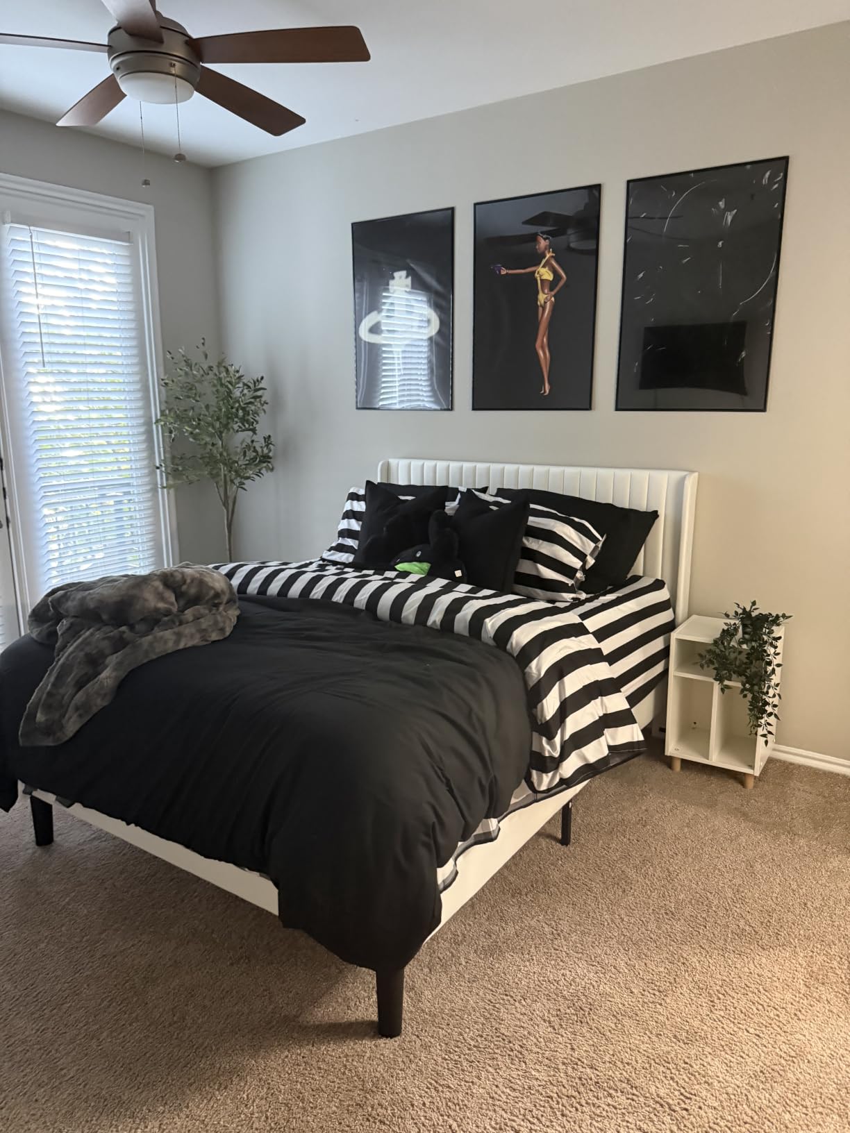 Allewie King Size Velvet Bed Frame/Vertical Channel Tufted Wingback Headboard/Upholstered Platform Bed/Strong Wooden Slats/No Box Spring Needed/Easy Assembly/Black customer photo 1