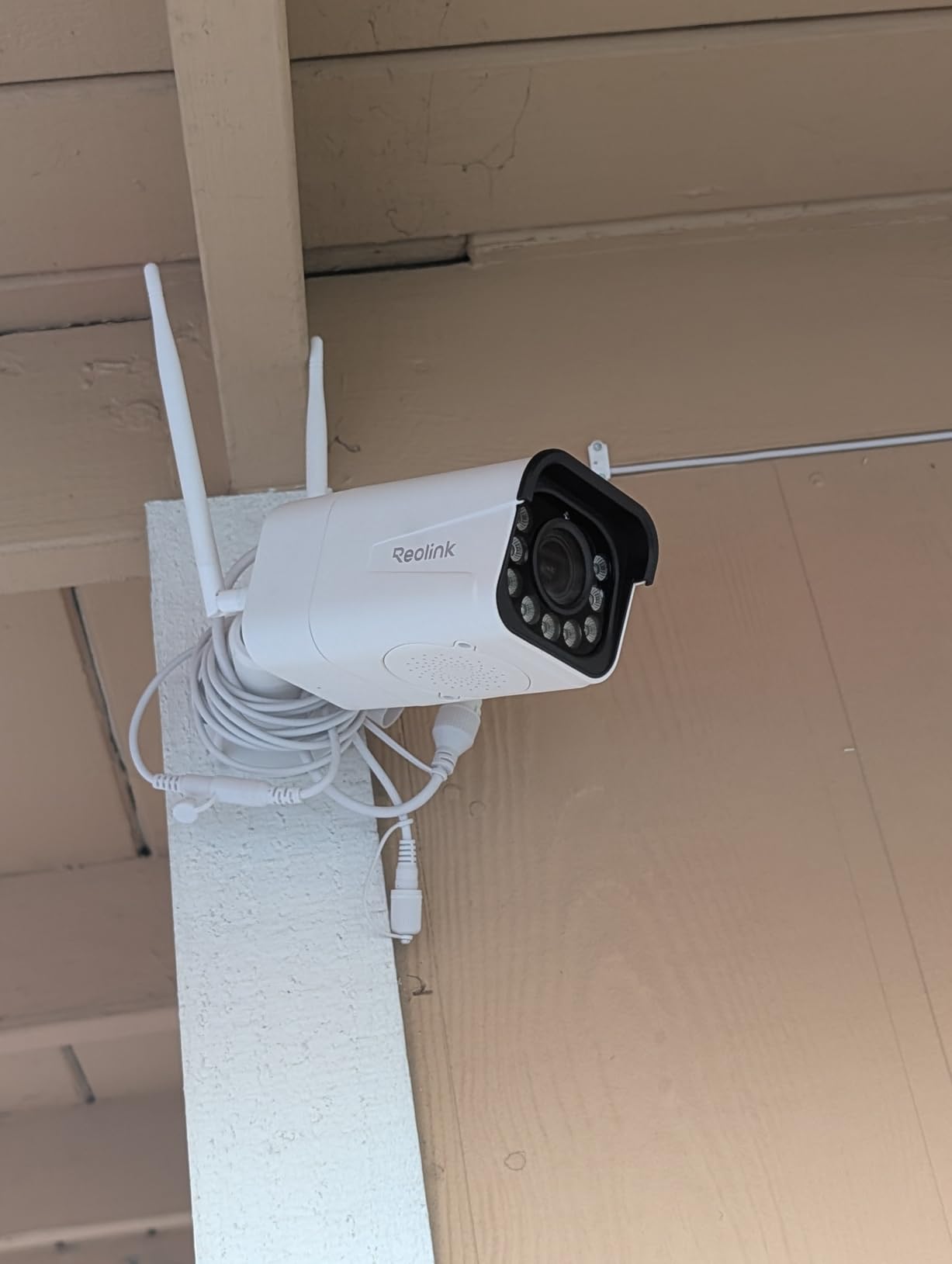 REOLINK Plug-in 4K WiFi 6 Outdoor Security Camera RLC-810WA, Surveillance | Color Night Vision, Smart Human/Vehicle/Pet Detection, Two-Way Talk, IP67 Waterproof, 24/7 Local Storage, No Subscription customer photo 2