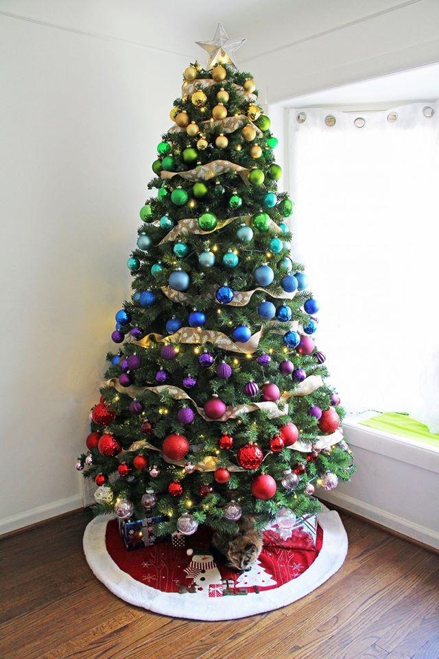 Best Choice Products Artificial Christmas Tree, 4.5ft Premium Unlit Realistic Spruce Holiday Décor w/Dense Branches, Easy Assembly, Metal Base - Green Spruce customer photo 2