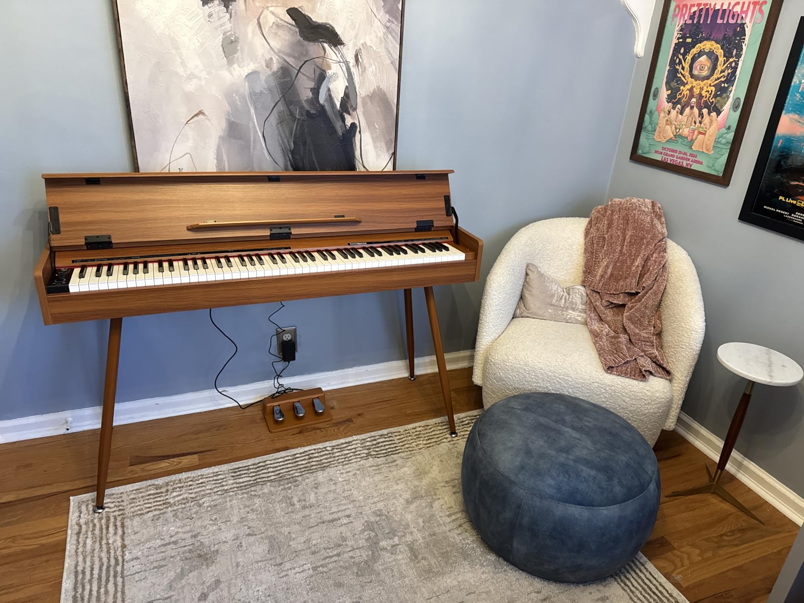 UISCOM 88 Key Weighted Home Digital Piano, Wooden Desk Keyboard, Triple-Pedal | Progressive Hammer-Action Keyboard, Perfect for Beginners with MIDI Functionality, Brown customer photo 1
