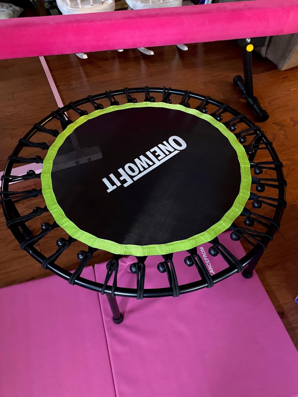 ONETWOFIT Mini Rebounder Trampoline for Adults with Bar, Adjustable Handle | 42