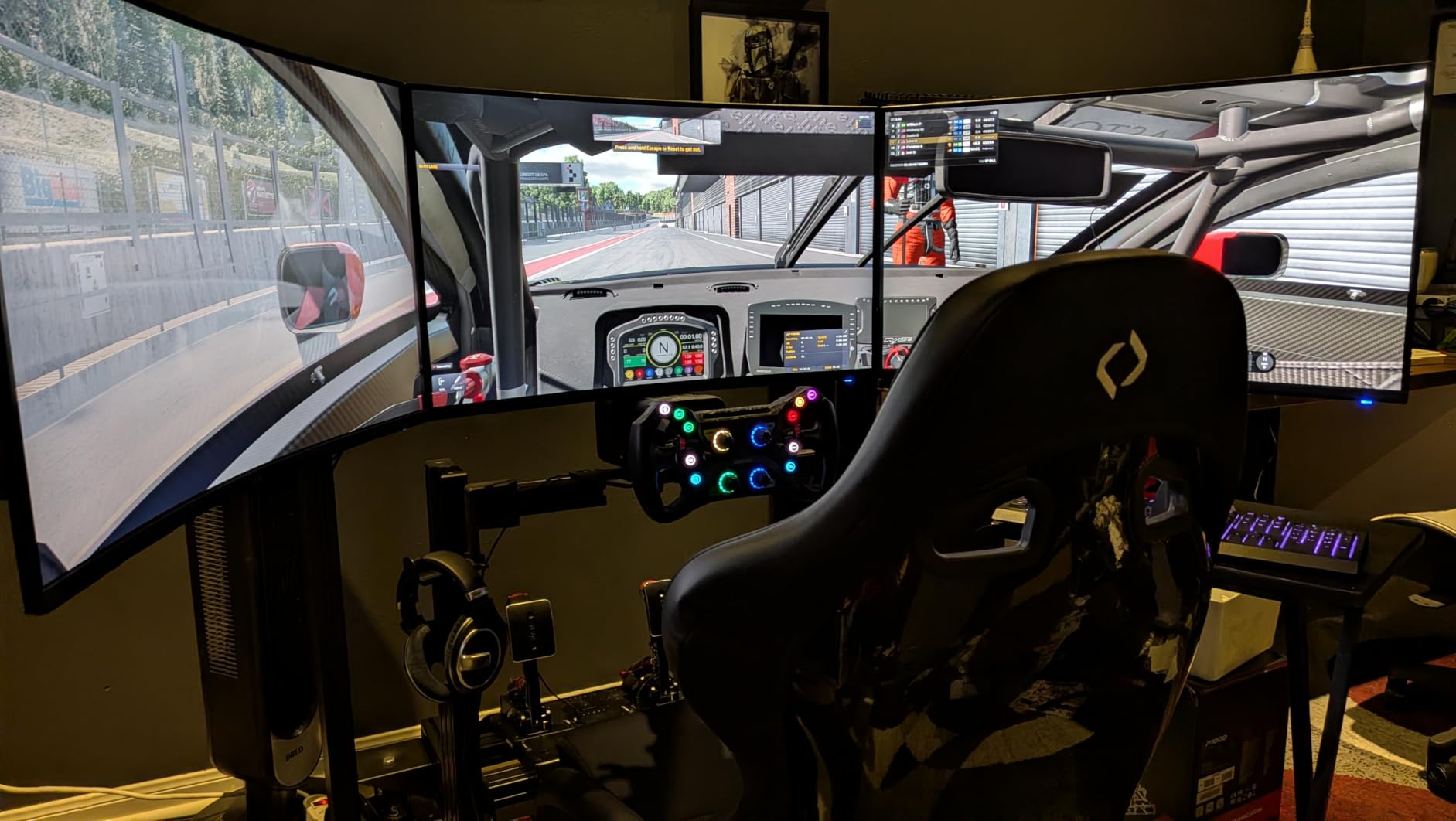 Nitro 27in QHD 2560x1440 Curved 180Hz Gaming Monitor EDA270U Pbmiipx - 1ms, AMD FreeSync Premium, 2xHDMI, DisplayPort, 1500R Curve, Speaker, VESA Mountable, Bluelight Filter customer photo 1