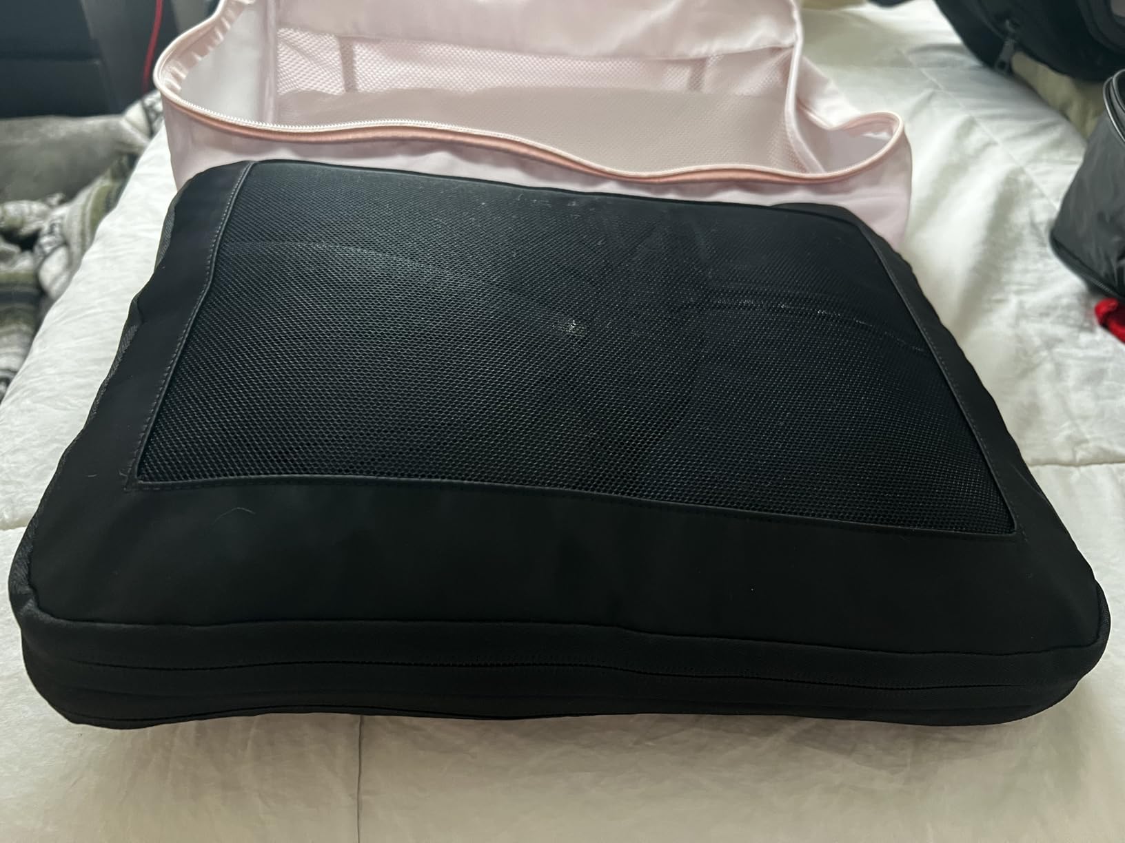 Aerotrunk Compression Packing Cubes for Travel - Luggage Organizer Bags - Double Zipper Packing Cubes for Suitcases (6-Pack, Beige) customer photo 1
