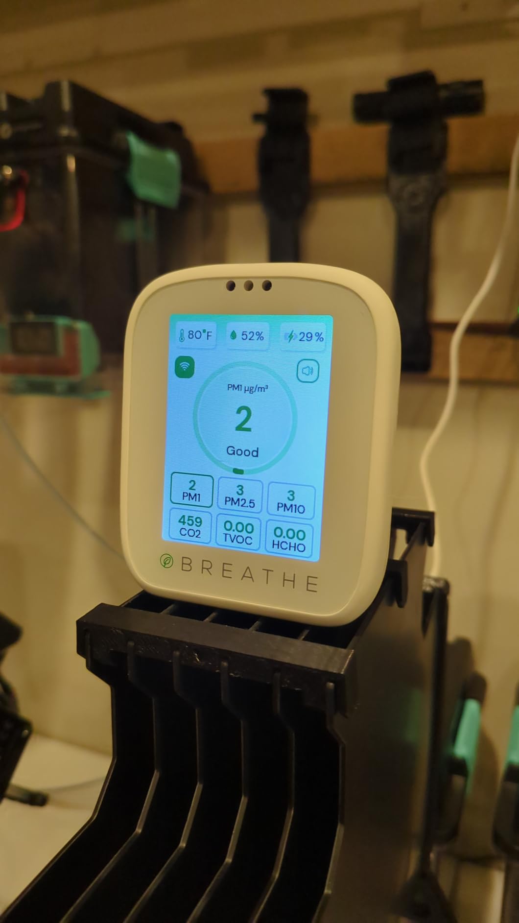 BREATHE Airmonitor Plus Indoor Air Quality Monitor with CO2, PM & App | Professional-Grade NDIR Sensor, PM1, PM10, TVOC, Formaldehyde, Smart Alerts, 90-Day History, CSV Export customer photo 1