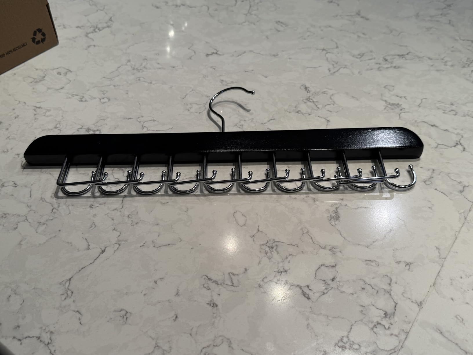 TOPIA HANGER 20 Hooks 2 in 1 Belt Tie Hanger for Closet Max 30 Belts with 30 Ties Capacity, Belt Tie Racks Wooden Hanger for Closet Organizer Storage U Fit for Belt and 一 Fit for Tie - CT47B customer photo 1
