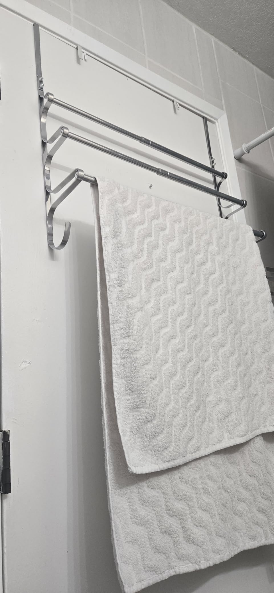 CANYAVE Over The Door Towel Rack, Over Door Towel Rack for Bathroom Door, Triple Towel Storage Holder with Hooks (Silver) customer photo 2