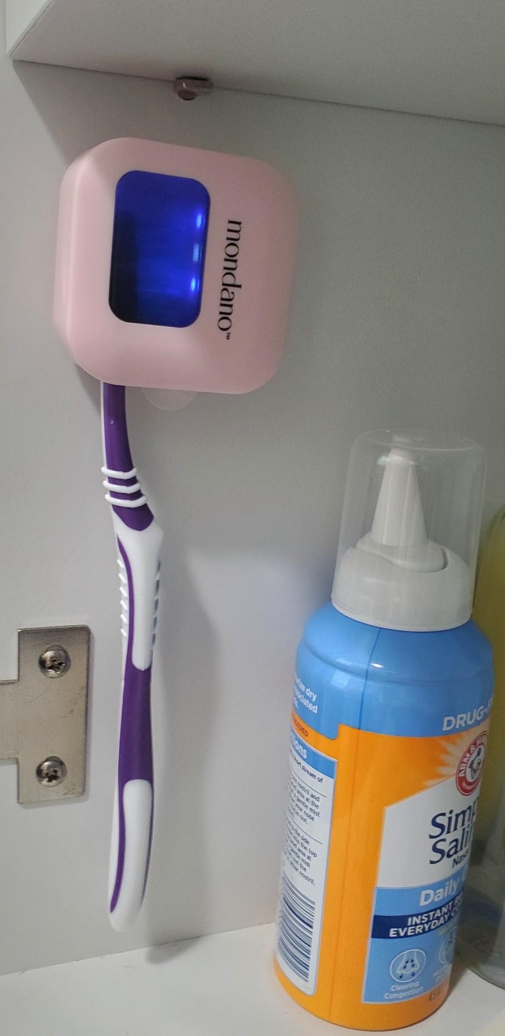 Mondano UV-C Toothbrush Sanitizer and Holder, Toothbrush Case - Manual/Electric Toothbrush Cover for Any Toothbrush Head - Rechargeable Toothbrush Travel Case, Tooth Brush Cover Cap for Home customer photo 1