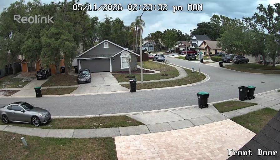 Reolink Argus PT Ultra 4K Solar Security Camera Wireless Outdoor, No Monthly Fee, Home Hub Compatible customer photo 2