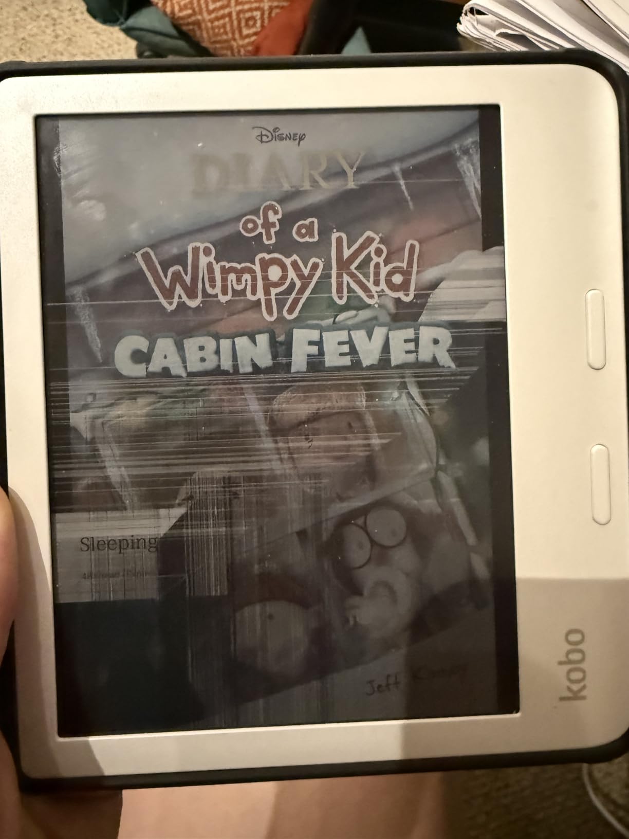 Kobo Libra Colour eReader, 7” Color E Ink, Waterproof, White customer photo 2