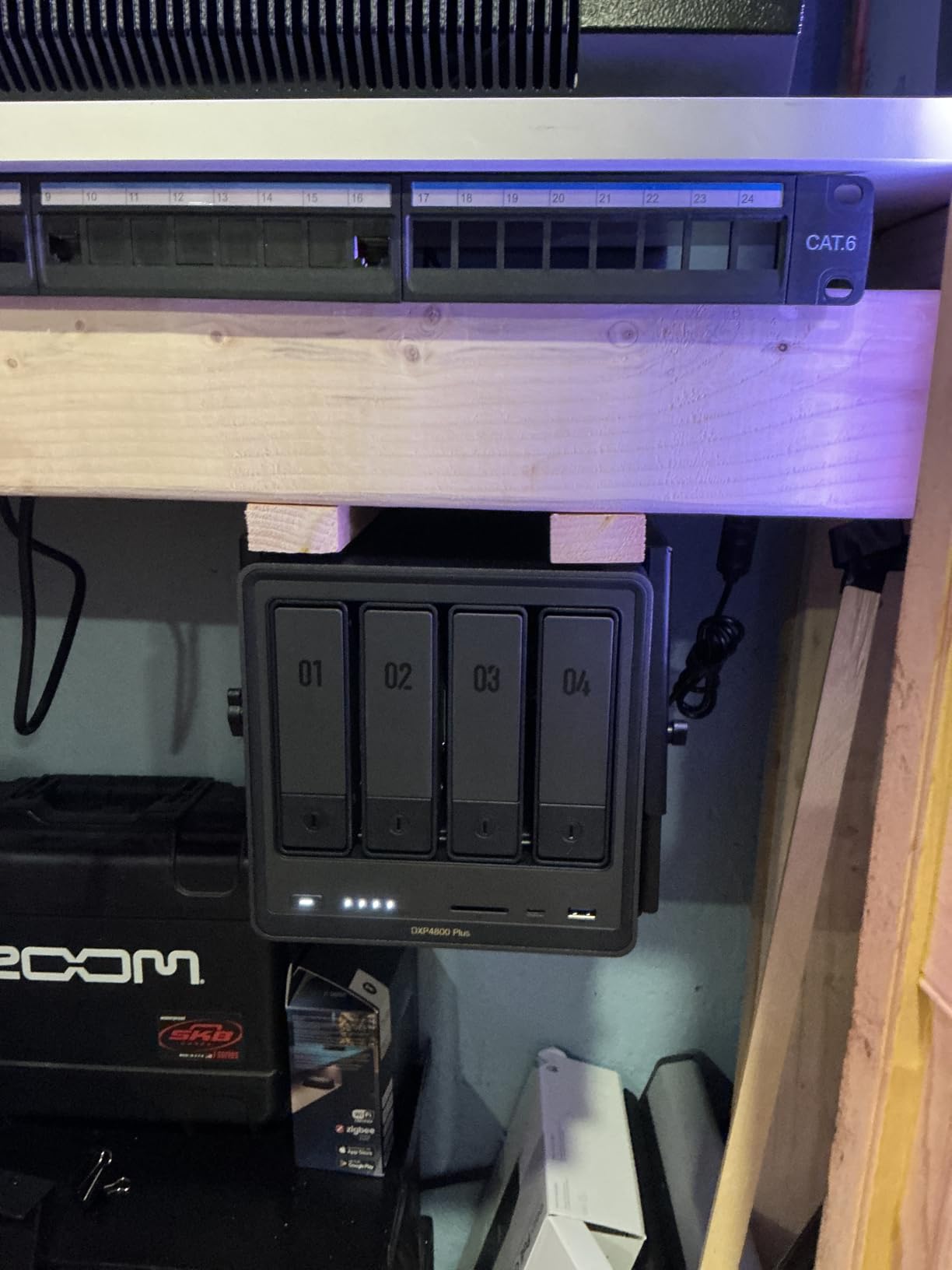 UGREEN NAS DXP4800 Plus 4-Bay NAS, Intel Pentium Gold 8505 5-Core CPU | 8GB DDR5 RAM, Built-in 128G SSD, 1x 10GbE, 1x 2.5GbE, 2x M.2 NVMe Slots, 4K HDMI, Desktop Network Attached Storage (Diskless) customer photo 2