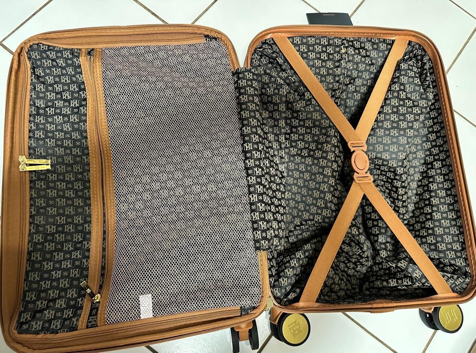 Badgley Mischka Grace 3 Piece Polycarbonate-ABS Expandable Retro Luggage Set (Olive Green) customer photo 1