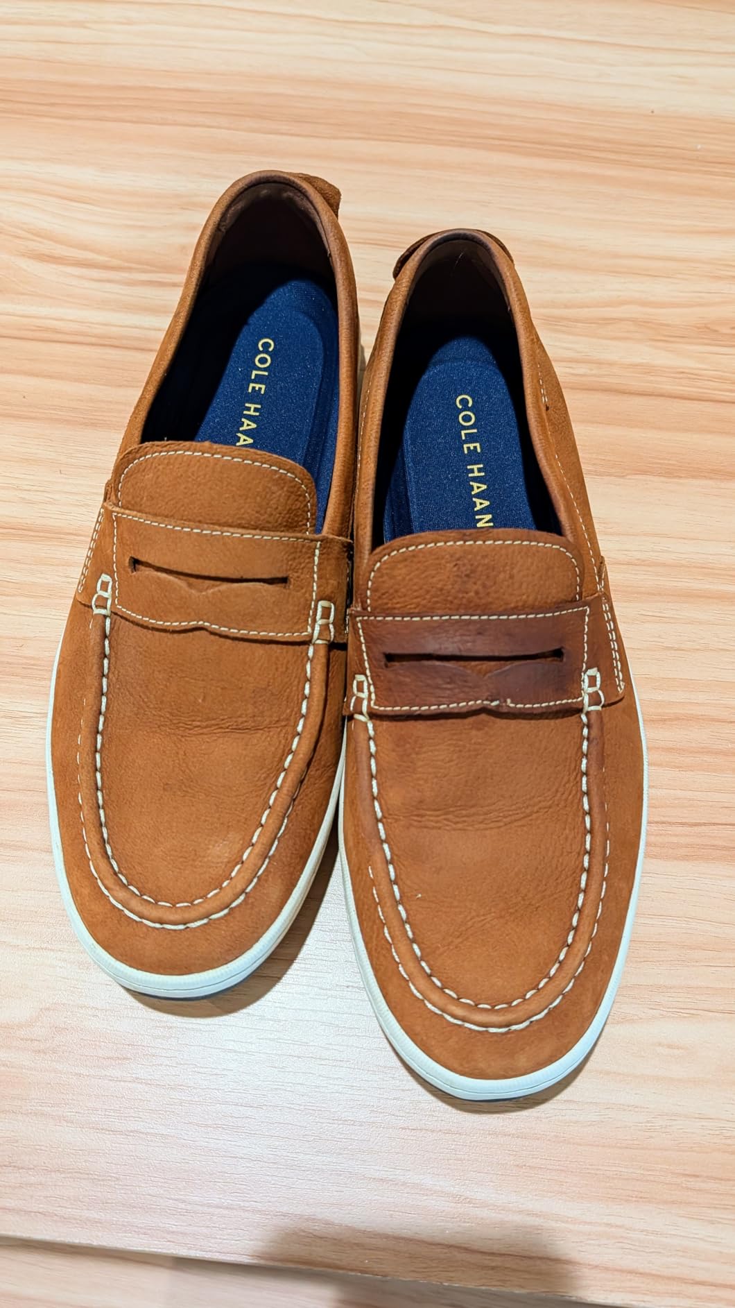 Leather Honey Suede & Nubuck Care Kit - Cleaner, Protector, Brush, Eraser | Non-Toxic, Made in the USA & Trusted Since 1968. Clean & Protect Any Color Shoes, Boots, Uggs, Furniture, Jackets & Bags. customer photo 2