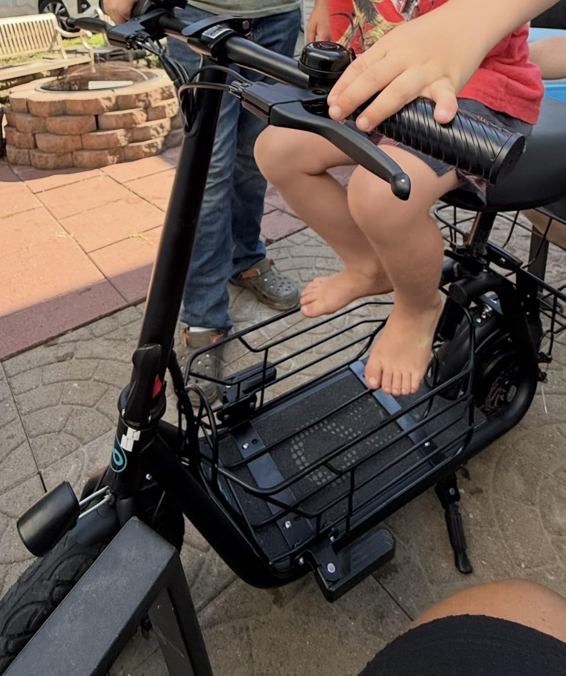 Gyroor Electric Scooter with Seat for Adults 20 Miles Range | 550W Motor, Pet Basket, 18.6 MPH Speed, 12