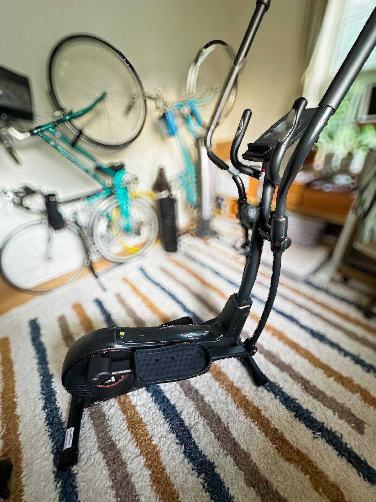 pooboo Elliptical Machine, Elliptical Exercise Machine with 16-Level Resistance&Quiet Magnetic Driving System, Elliptical Machine for Home with LCD Monitor&15.5-17IN Stride, 350LBS Weight Capacity customer photo 2