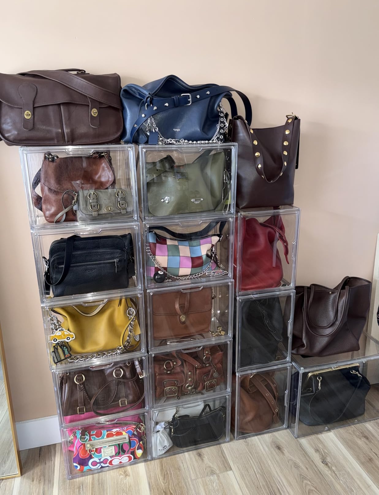 Attelite Purse Organizer for Closet Acrylic Display Case for Handbag 5Pack | Clear 360° View, Stackable Design, Fit for Medium Bags, Magnetic Door, Dustproof, Storage for Collectibles, Cosmetic, Heel customer photo 2