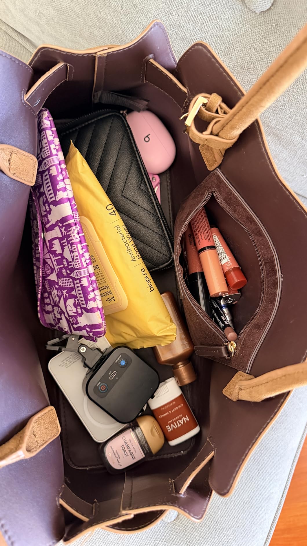 OAikor Tote Bag Organizer Insert with Base Shaper, Felt Neverfull MM Organizer, Purse Organizer Insert with Zipper Pocket and Bottle Holder, Fits Speedy 30 Neverfull MM Tote Handbags and More, Beige-L customer photo 1